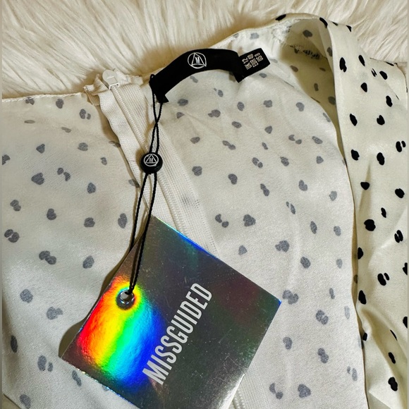 NWT Missguided Polka Dot Wrap Mini Dress - Picture 5 of 6